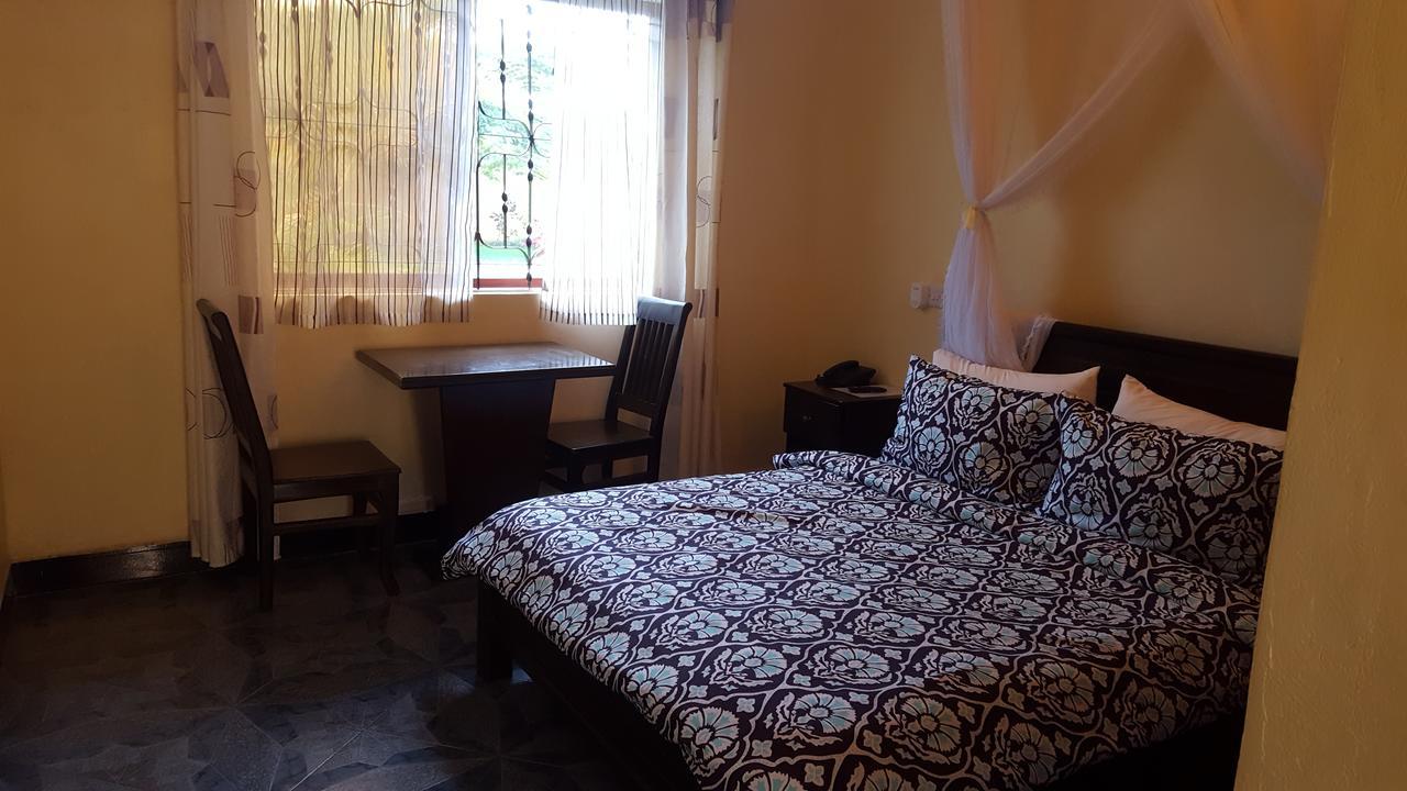Basecha Garden Lodge Моши Экстерьер фото
